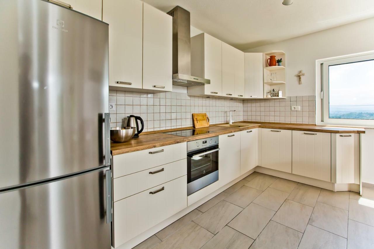 Forest House Silva Hrvace ภายนอก รูปภาพ