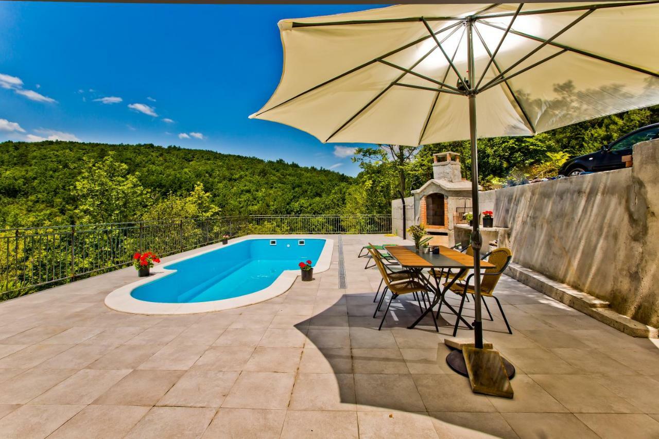 Forest House Silva Hrvace ภายนอก รูปภาพ