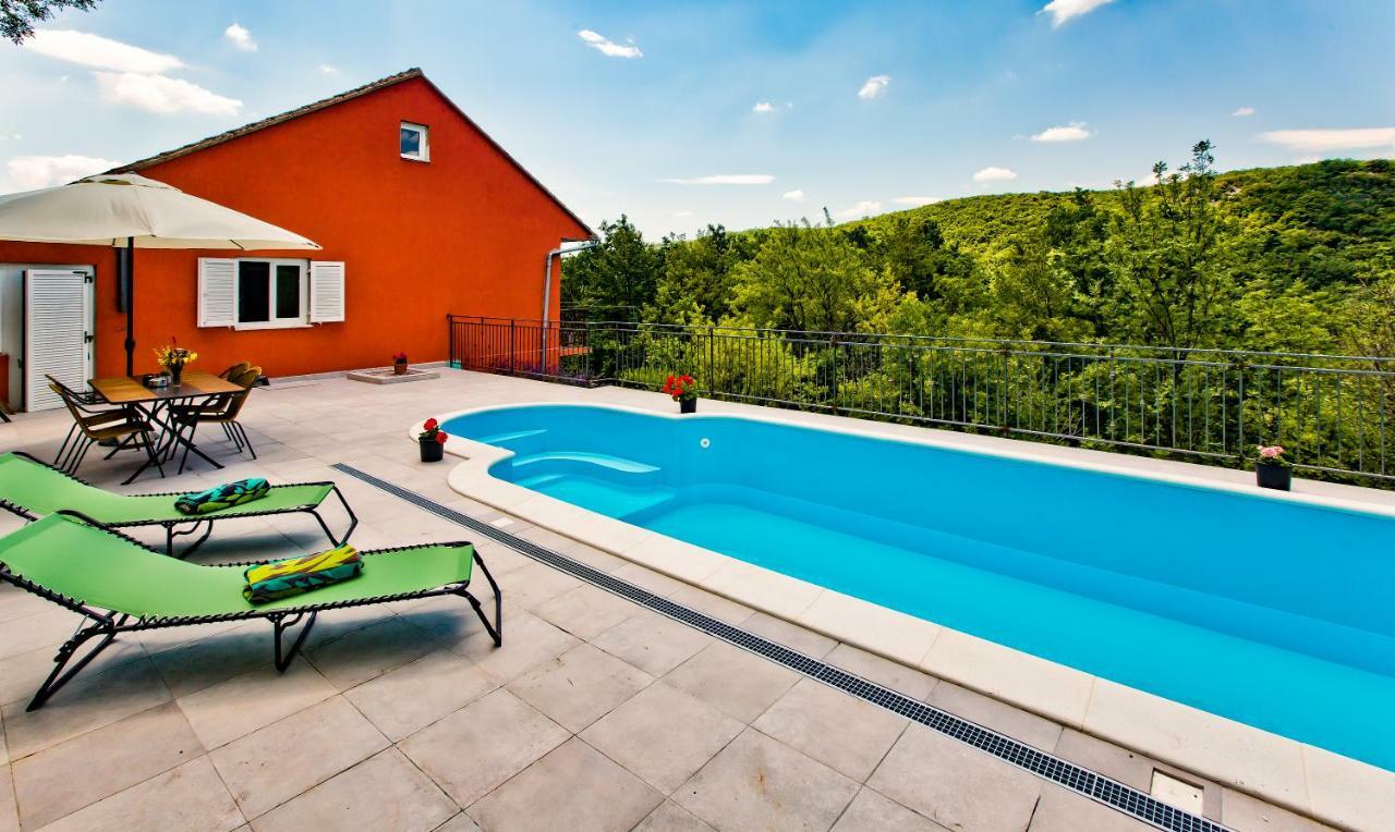 Forest House Silva Hrvace ภายนอก รูปภาพ