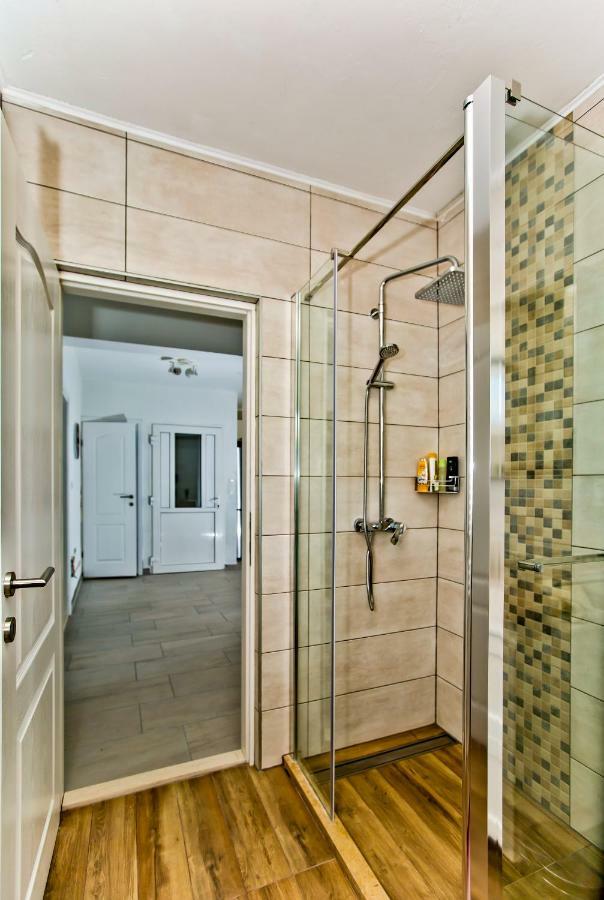 Forest House Silva Hrvace ภายนอก รูปภาพ