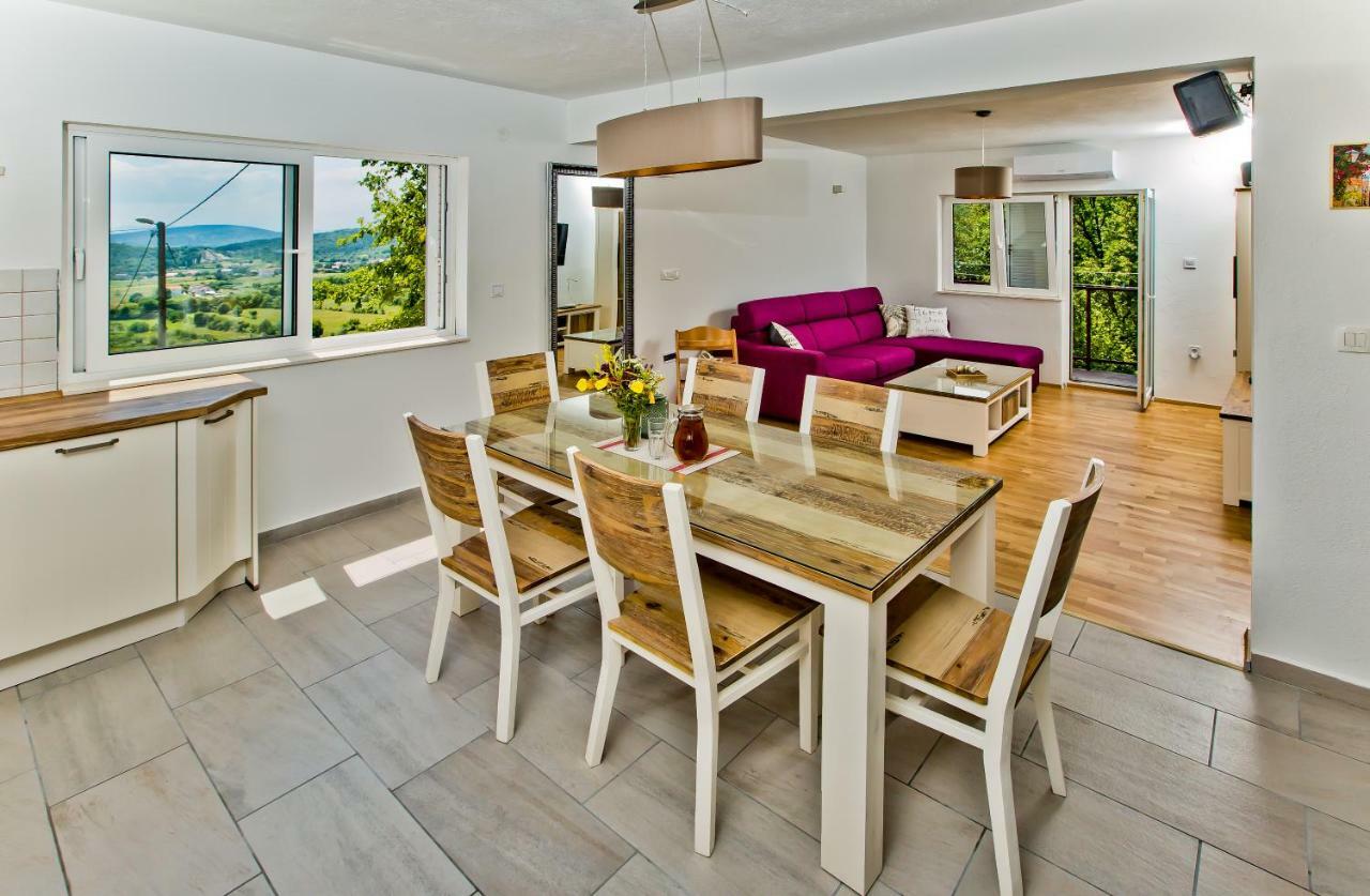 Forest House Silva Hrvace ภายนอก รูปภาพ