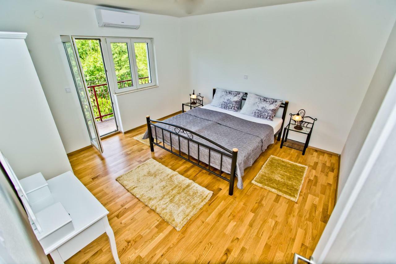 Forest House Silva Hrvace ภายนอก รูปภาพ